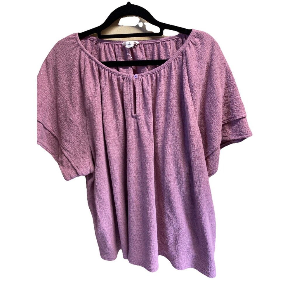 a.n.a Women’s Lavender textured blouse with short fluttery sleeves Size 1X
